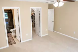 638 Willow Point Ct, Troy, OH 45373 - Photo 10