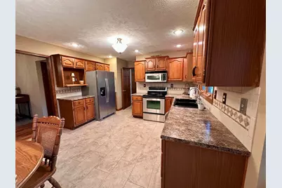 605 Oakwood Drive, Bellefontaine, OH 43311 - Photo 14