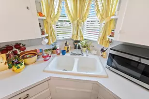 417 Lawnview Ave, Springfield, OH 45505 - Photo 16