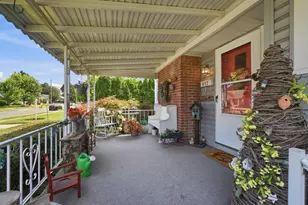 417 Lawnview Ave, Springfield, OH 45505 - Photo 4