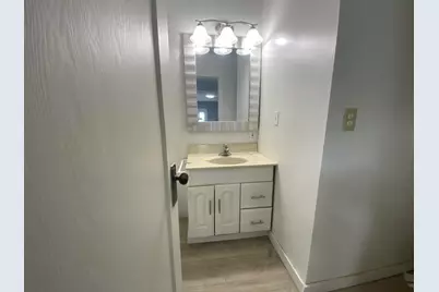 108 N Elm Street, Troy, OH 45373 - Photo 8