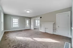 1810 N Limestone St, Springfield, OH 45503 - Photo 12