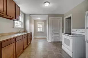 1810 N Limestone St, Springfield, OH 45503 - Photo 16