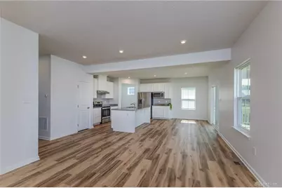 403 Sydney Drive, Tipp City, OH 45371 - Photo 8