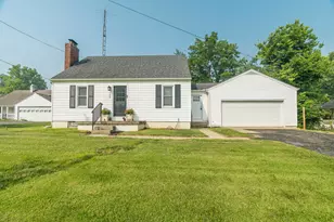 163 Grange Hall Rd, Beavercreek, OH 45430 - Photo 1