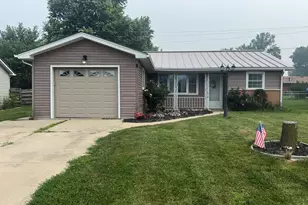 102 Shawnee St, Greenville, OH 45331 - Photo 2