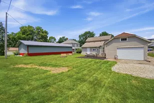 102 W Pike St, Christiansburg, OH 45389 - Photo 62