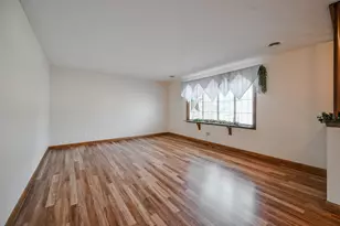 5326 W Ridgewood Rd, Springfield, OH 45503 - Photo 6