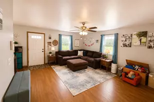 216 Oakcrest Ct, Russells Point, OH 43348 - Photo 6