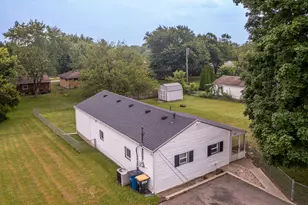 117 S Orchard St, Brookville, OH 45309 - Photo 2
