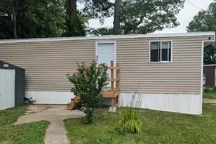 302 Mobile St, Springfield, OH 45503 - Photo 2