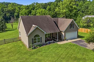 2619 Fox Hollow Rd, Springfield, OH 45502 - Photo 2
