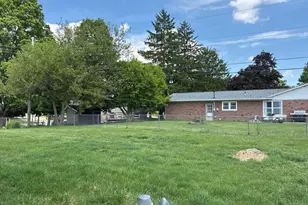 945 Wooddale Dr, Urbana, OH 43078 - Photo 16
