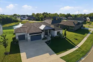 9338 Rochelle Ln, Dayton, OH 45458 - Photo 4