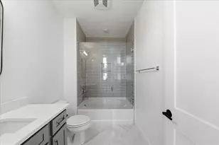 9338 Rochelle Ln, Dayton, OH 45458 - Photo 12