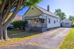 1718 Fauver Ave, Dayton, OH 45420 - Photo 2