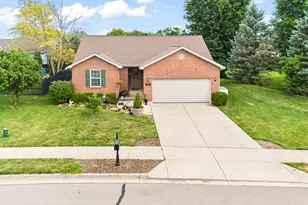 2490 Meadowpoint Dr, Troy, OH 45373 - Photo 12