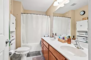 2490 Meadowpoint Dr, Troy, OH 45373 - Photo 32