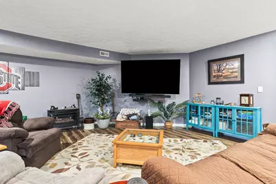 2490 Meadowpoint Drive, Troy, OH 45373 - Photo 44