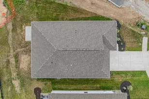 305 Lightfoot Ct, New Carlisle, OH 45344 - Photo 10