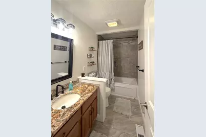 1306 Oakview Drive, Saint Marys, OH 45885 - Photo 14