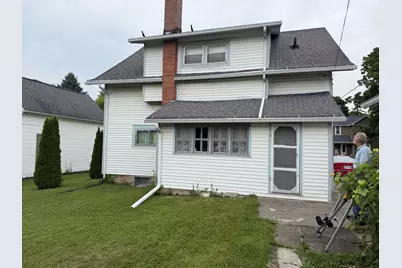 404 E Auburn Avenue, Bellefontaine, OH 43311 - Photo 14