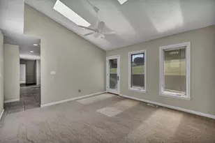 23 Bon Air Dr, Urbana, OH 43078 - Photo 10