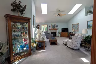 1455 Edinburgh Dr, Troy, OH 45373 - Photo 16