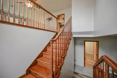 668 Suncrest Drive, Springfield, OH 45503 - Photo 6