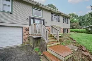668 Suncrest Dr, Springfield, OH 45503 - Photo 4