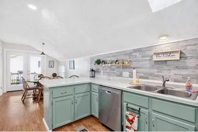 102 E Main Street, Port Jefferson, OH 45360 - Photo 18