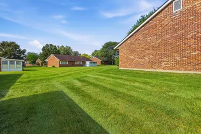 3023 Brixton Drive, Springfield, OH 45503 - Photo 36