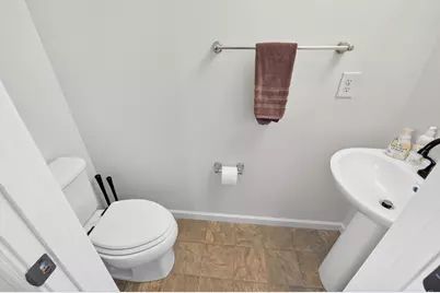 111 Shoemaker Lane, Vandalia, OH 45377 - Photo 10