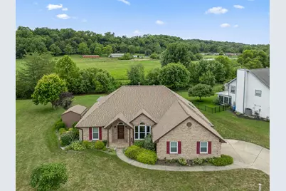 7847 Kings Ridge Circle, Fairborn, OH 45324 - Photo 2
