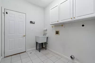 7847 Kings Ridge Circle, Fairborn, OH 45324 - Photo 40