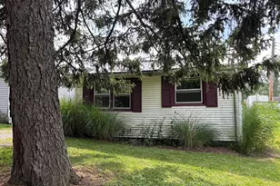 11431 Elm St, Lakeview, OH 43331 - Photo 1