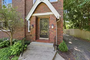 1840 Crescent Dr, Springfield, OH 45504 - Photo 2