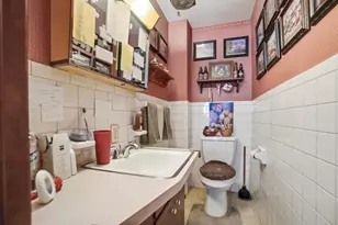 821 N Circle Dr, Wapakoneta, OH 45895 - Photo 20