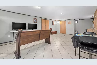 405 E Pike Street, Jackson Center, OH 45334 - Photo 56