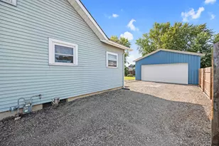 405 E Pike St, Jackson Center, OH 45334 - Photo 8