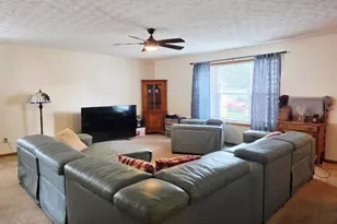 810 W Ward St, Urbana, OH 43078 - Photo 4