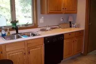 6643 Hillside Ct, Celina, OH 45822 - Photo 10