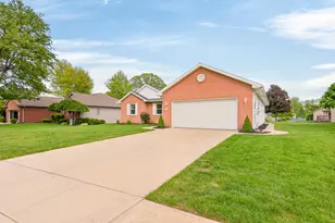 551 Foxcross Dr, Sidney, OH 45365 - Photo 4