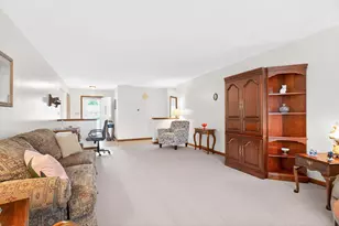 551 Foxcross Dr, Sidney, OH 45365 - Photo 8