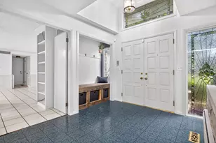 860 Lincolnshire Dr, Troy, OH 45373 - Photo 12