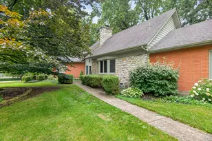 860 Lincolnshire Dr, Troy, OH 45373 - Photo 4