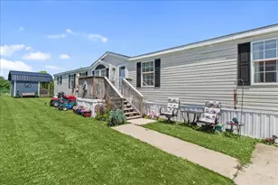 701 W Mill St, North Lewisburg, OH 43060 - Photo 2