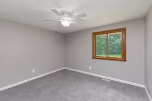 4900 Seville Dr, Englewood, OH 45322 - Photo 14
