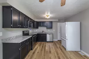 4900 Seville Dr, Englewood, OH 45322 - Photo 6