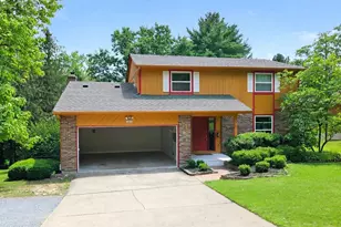 1613 Miles Rd, Cincinnati, OH 45231 - Photo 2